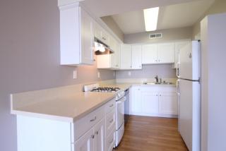 2346 Silver Ridge Ave, Los Angeles CA  90039-3646 exterior