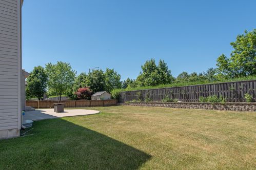 10 Covington Ct, Lemont IL  60490-4924 exterior