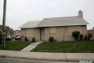 1713 Ustick Rd, Modesto, CA 95358-5977