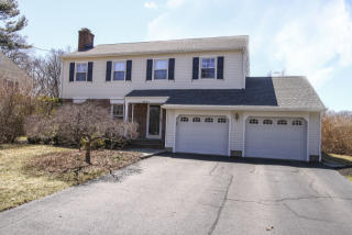 53 Pine St, Chatham Township, NJ 07928-1627
