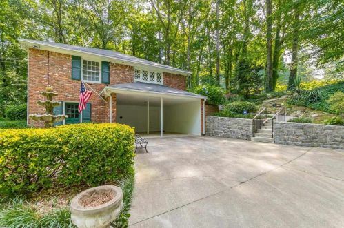 2408 Meadow Lark Dr, Atlanta GA  30344-4026 exterior