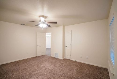 1034 Broadway Ave, Fort Worth TX  76104-1159 exterior