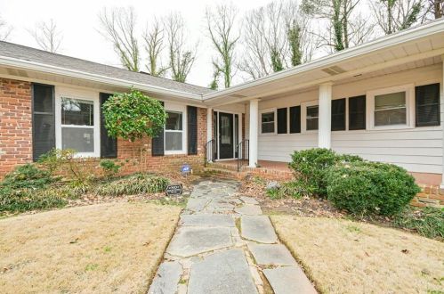 3456 Hazelwood Dr, Atlanta, GA 30311-3040