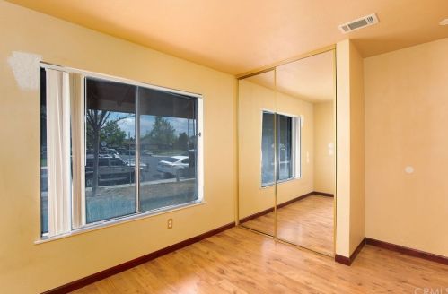 9211 Admiralty Ave, Riverside CA  92503-3348 exterior