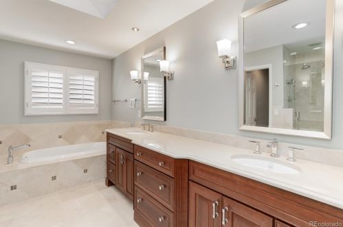 6107 Alton Way, Englewood CO  80111-5235 exterior