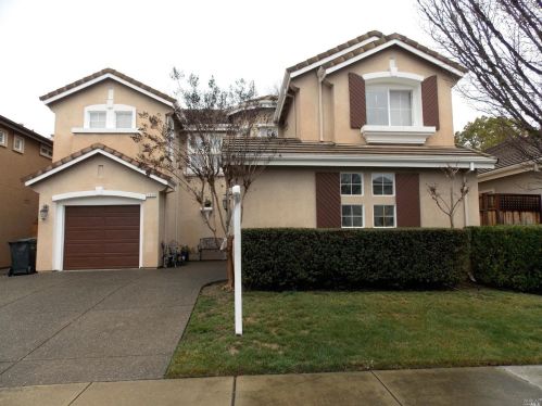 1409 Birdie Dr, Windsor, CA 95492-8717
