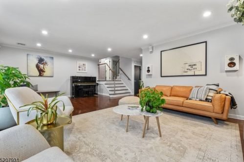 55 Highland Ave, Maplewood, NJ 07040-2311