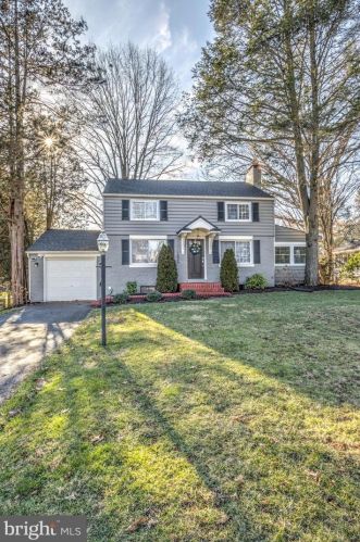 1826 Putter Ave, Lancaster PA  17602-4828 exterior