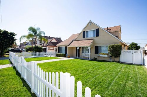 1181 Fairvalley Ave, Covina, CA 91722-2834