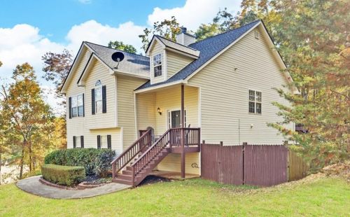 3134 Thorn Bush Dr, Gainesville, GA 30507-7609
