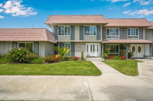 4061 Larwin Ave, Cypress, CA 90630-4124