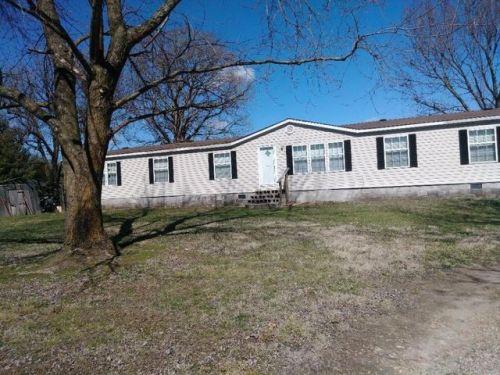 1408 Farm Road 2272, Seligman, MO 65745-6103
