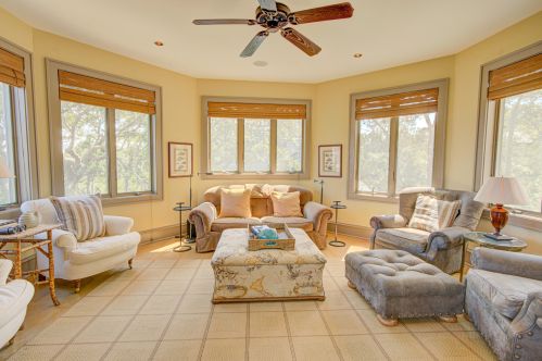 367 Pelican Flight Dr, Isle Of Palms SC  29451-9411 exterior