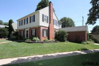 4353 Shirley St, Omaha, NE 68105-2403