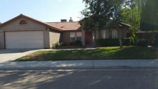 2860 Oak St, Madera, CA 93637-4859