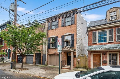 230 Christian St, Philadelphia, PA 19147-4217