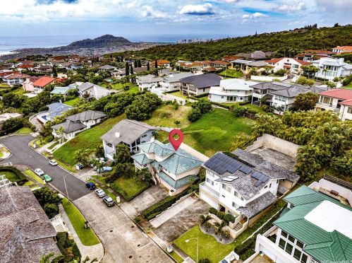 2130 Okoa St, Honolulu HI  96821-2644 exterior