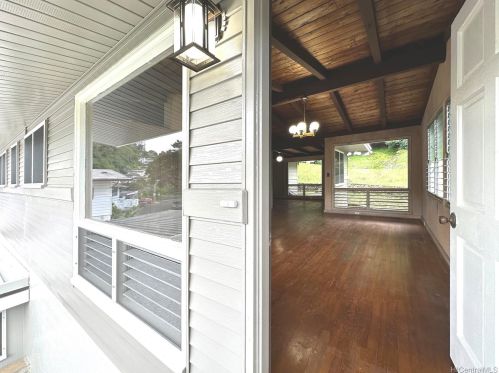 256 Puiwa Rd, Honolulu, HI 96817-1104