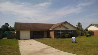 835 Ann Dr, Hinesville, GA 31313-9448