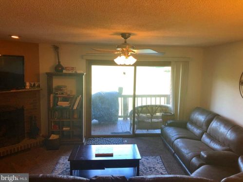 66 Tecumseh Trl, Hedgesville WV  25427-3857 exterior