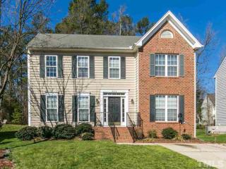 8212 Hobhouse Cir, Raleigh, NC 27615-8105