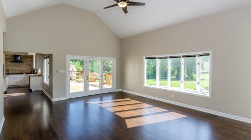 8749 Aintree Ln, Willowbrook IL  60527-8391 exterior