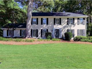 2335 Old Orchard Dr, Marietta, GA 30068-3450