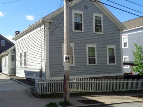 107 Sheldon St, Providence, RI 02905-3617