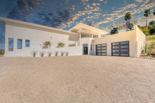 31680 Wrightwood Rd, Bonsall, CA 92003-4708