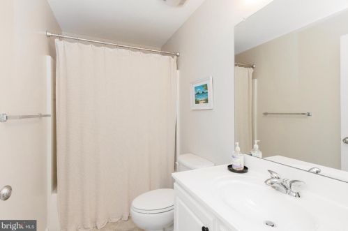 125 Nokomis Trl, Hedgesville WV  25427-4244 exterior