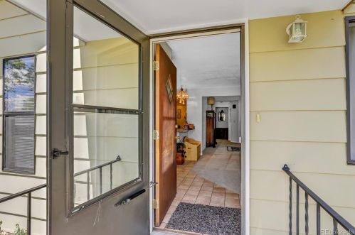 2751 55th Ave, Denver CO 80221-1615 exterior