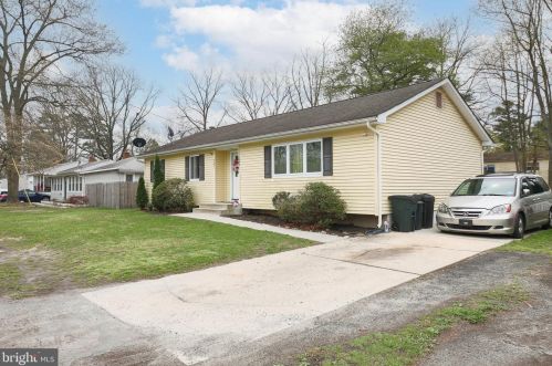 243 Pardee Blvd, Browns Mills, NJ 08015-1254