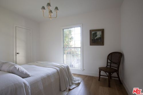 1410 Stanford Dr, Glendale CA  91205-3615 exterior