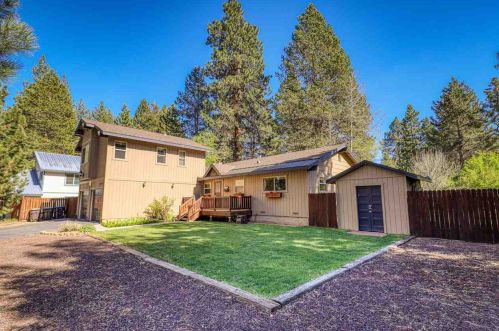 10551 Jeffery Pine Rd, Truckee, CA 96161-2187
