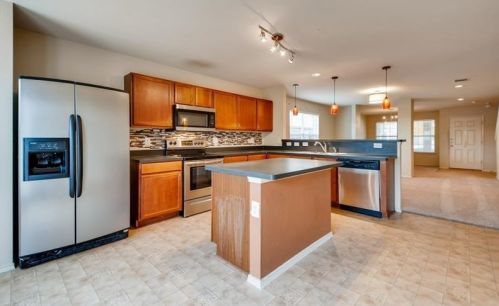 7156 Little Mohican Dr, Fort Worth TX  76179-4585 exterior