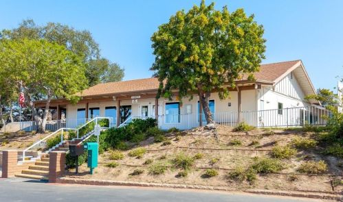 1750 Citracado Pkwy, Escondido CA  92029-4100 exterior