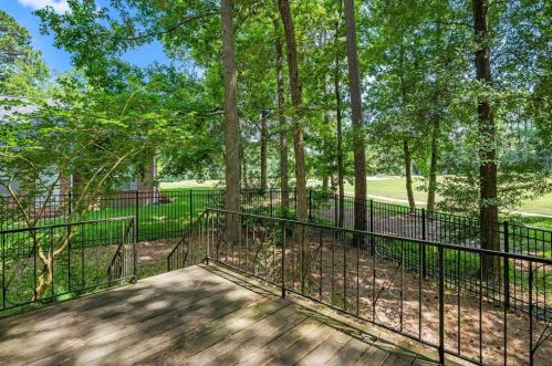 203 Deep Dl Ln, Conroe TX  77304-1249 exterior