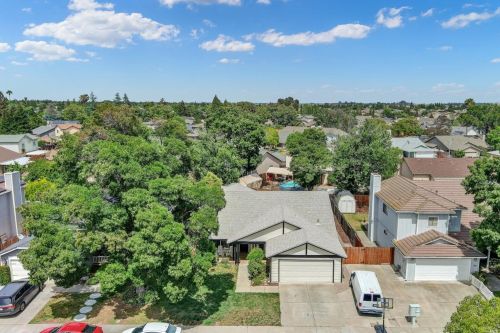 891 Fall River Trl, Vacaville, CA 95687-7363