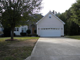 3830 Bent Creek Dr, Concord NC  28027-9101 exterior