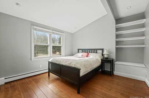 89 Perry Ave, Norwalk CT  06850-1216 exterior