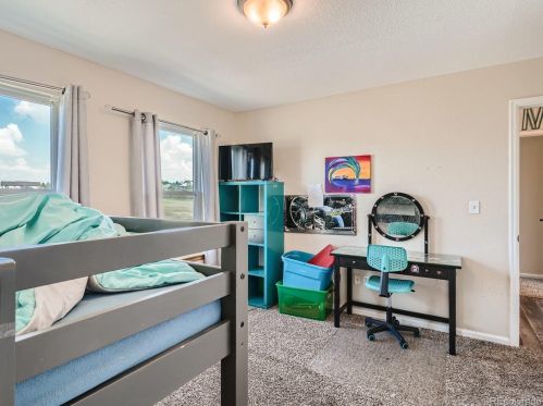 8286 Sun Country Dr, Elizabeth CO 80107-9354 exterior