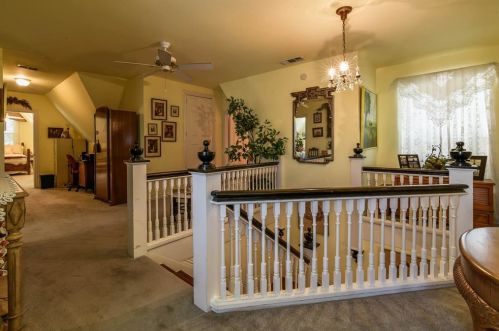 605 Bond St, Whitewright TX 75491-2212 exterior