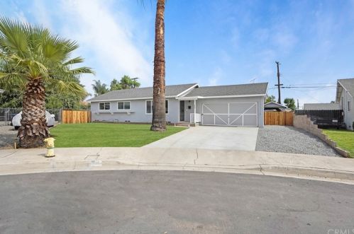924 Nickolas Ave, Redlands, CA 92374-2619