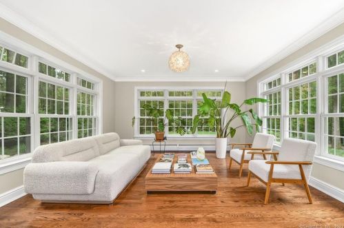 31 Hollow Tree Pl, Wilton CT  06897-2314 exterior