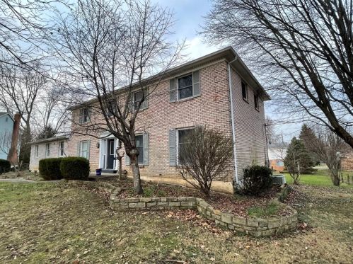 488 Flemridge Ct, Cincinnati, OH 45231-4050