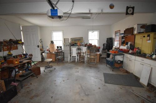 112 Hayes Cir, Rex GA 30273-1543 exterior