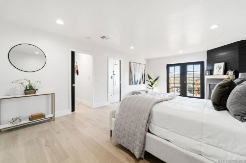 252 Plumosa Ave, Vista CA  92083-8022 exterior
