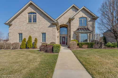 16495 Christopher Dr, Lemont, IL 60439-4689