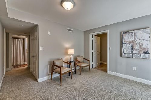 15 Bates Ave, Atlanta GA  30317-1301 exterior