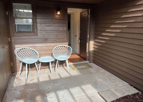 2958 Pennyroyal Dr, Chico, CA 95928-4182